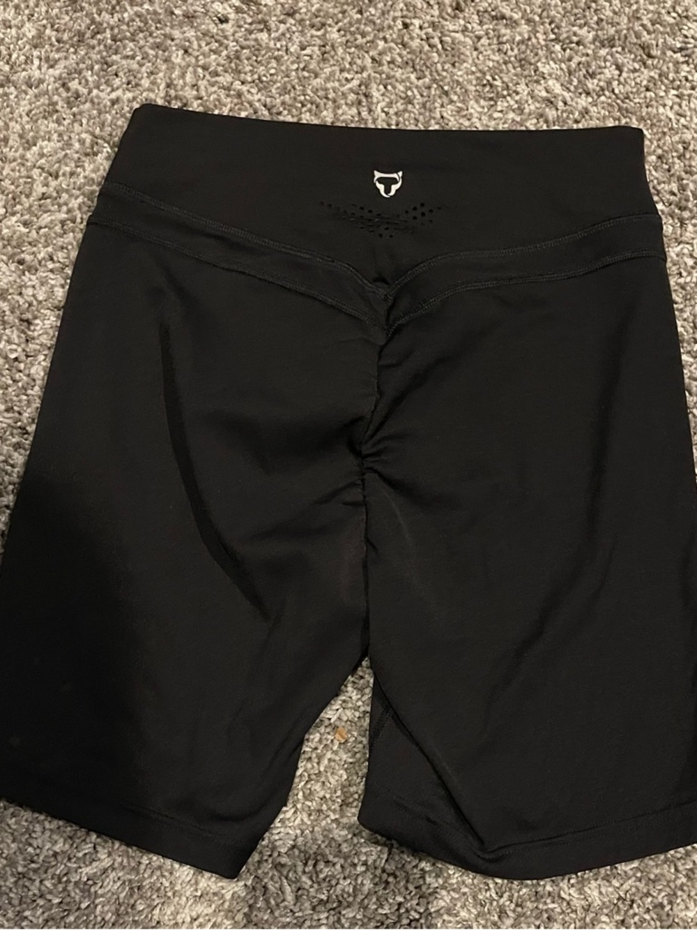 Tom Tiger Scrunch Butt Short size SMALL